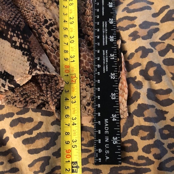 Brown & black reptile print semi  sheer cover up ,Tunic / Poncho like new - Picture 10 of 13